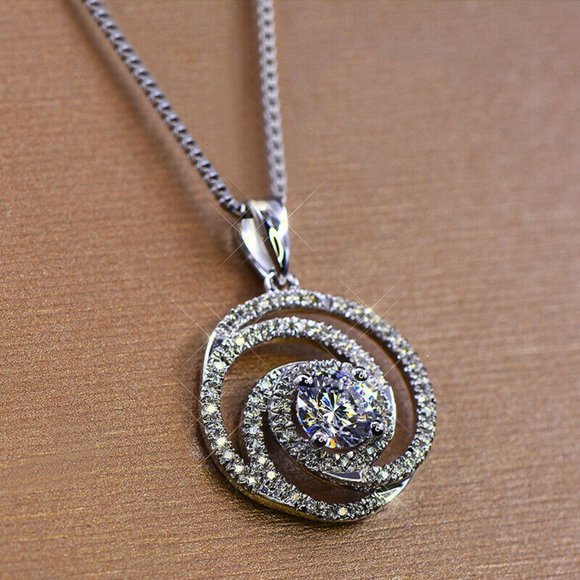 Jewelry - 925 Silver Round Cut Pendant Necklace